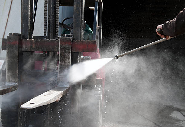 Why Choose Our Certified Pressure Washing Experts for Your Project Needs in Lyles, TN?